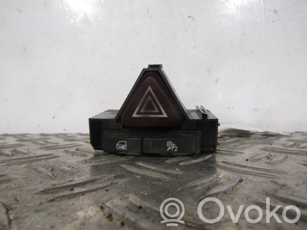 Opel Corsa D Botón interruptor de luz de peligro 