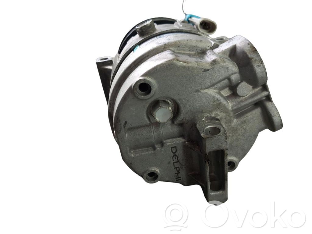 Kompresor / Sprężarka klimatyzacji A/C   1135324,FTAK383