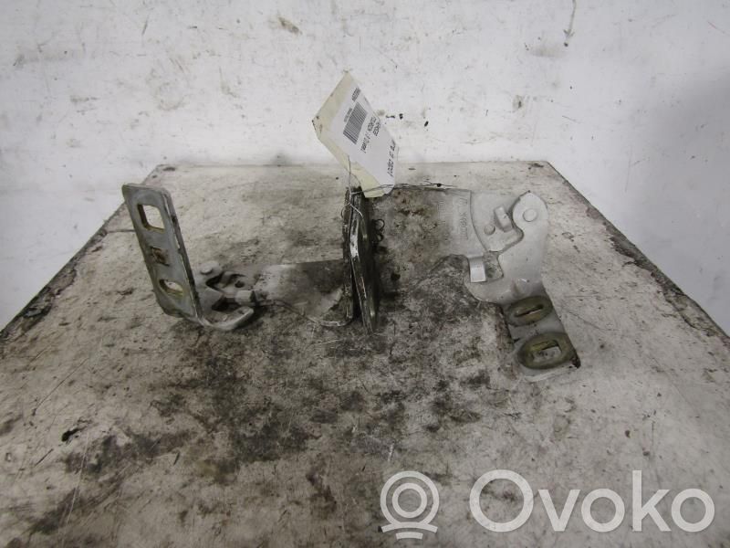 Opel Vivaro Dzinēja pārsega eņģe (-es) 
