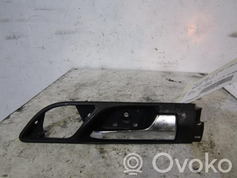 Opel Zafira B Manecilla interna puerta delantera 