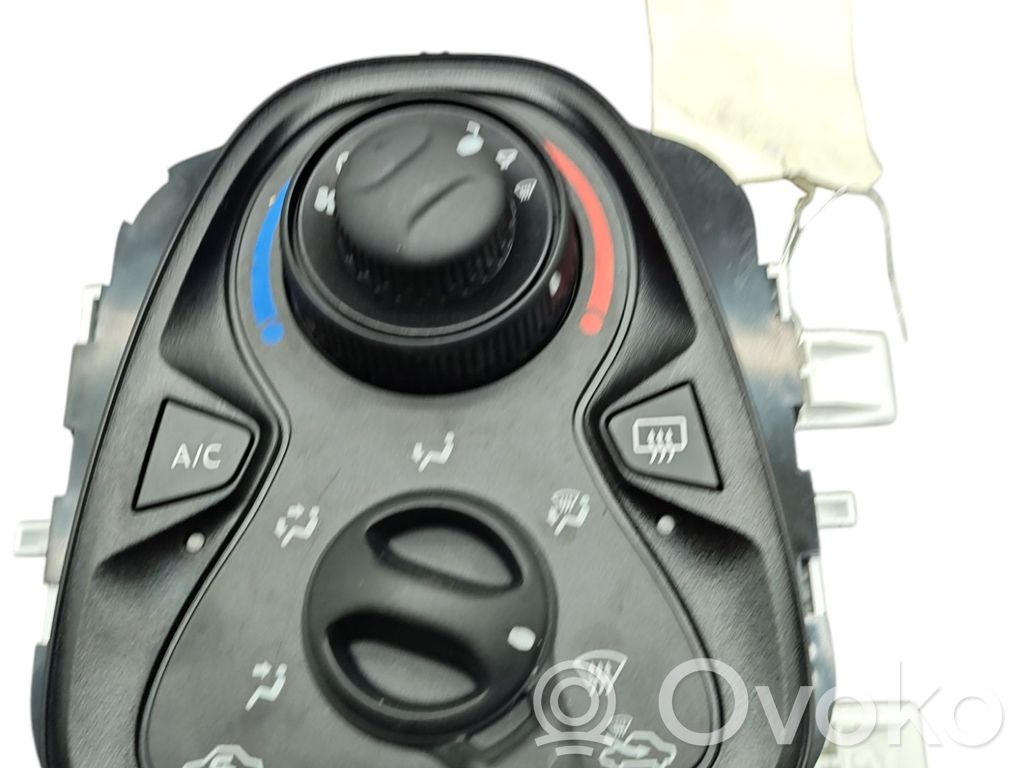 Climate control unit   1611306080