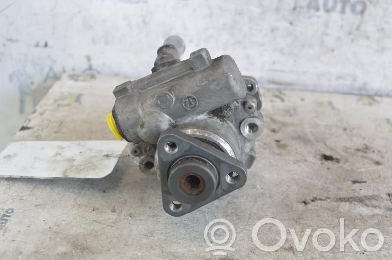 Ohjaustehostimen pumppu   4007HR,JPR862