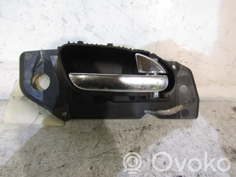 Peugeot 607 Manecilla interna puerta trasera 