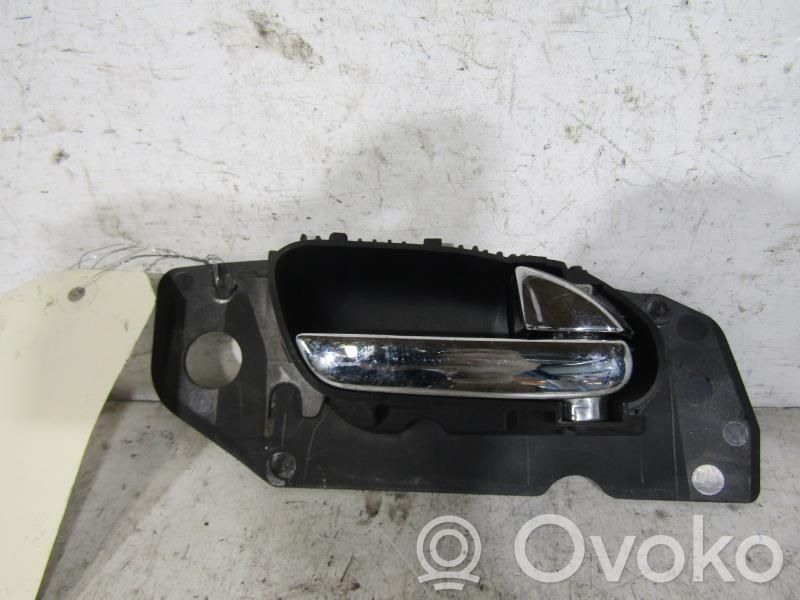 Peugeot 607 Manecilla interna puerta trasera 