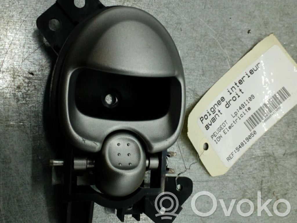 Peugeot iOn Внутренняя ручка 