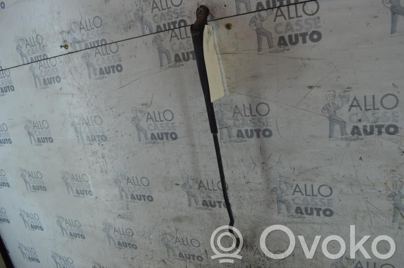 Renault Clio I Wischerarm vorne 