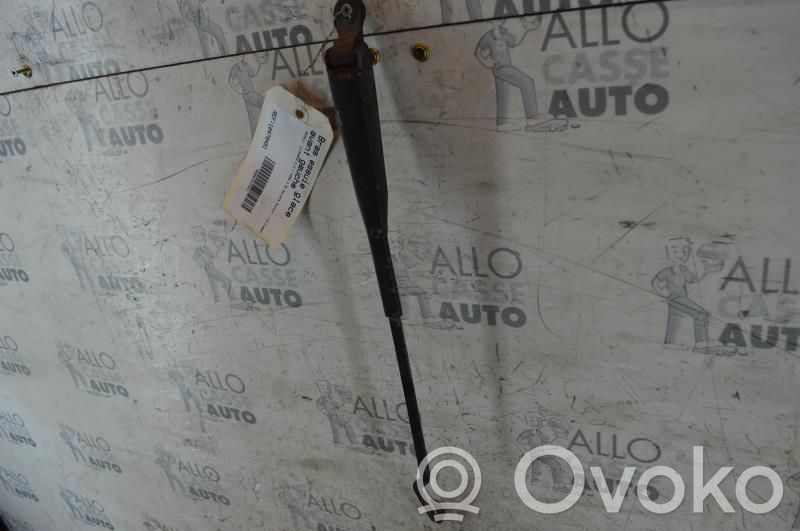Renault Clio I Wischerarm vorne 