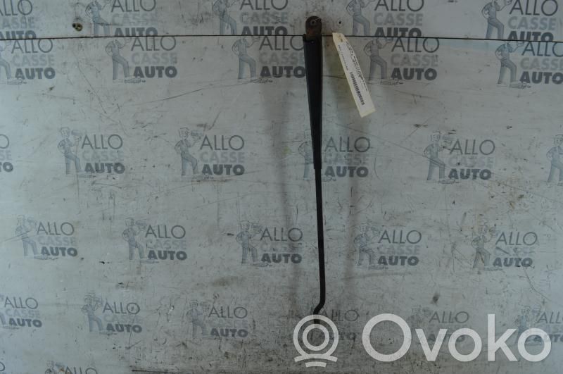 Renault Clio I Wischerarm vorne 