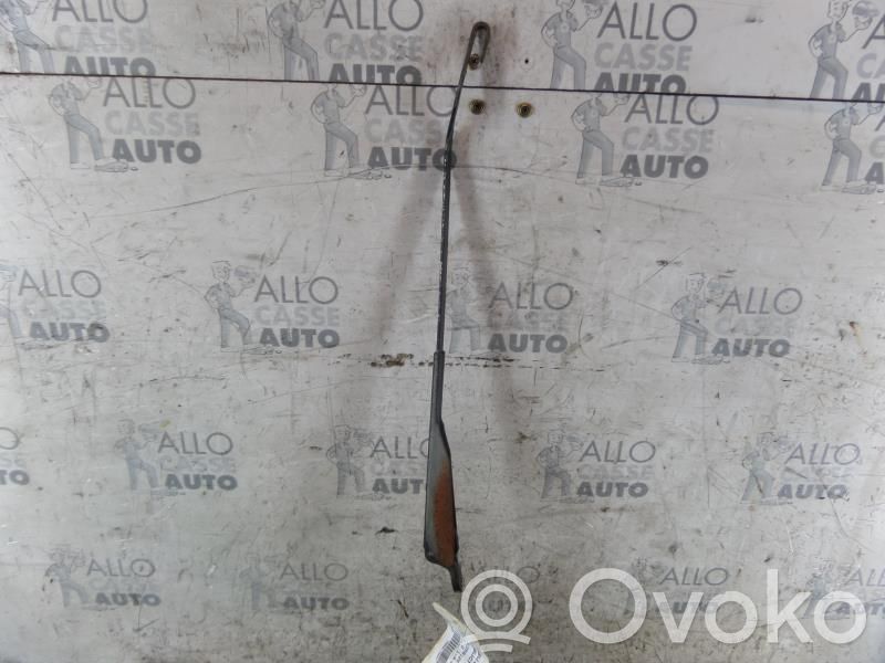 Renault Clio I Wischerarm vorne 