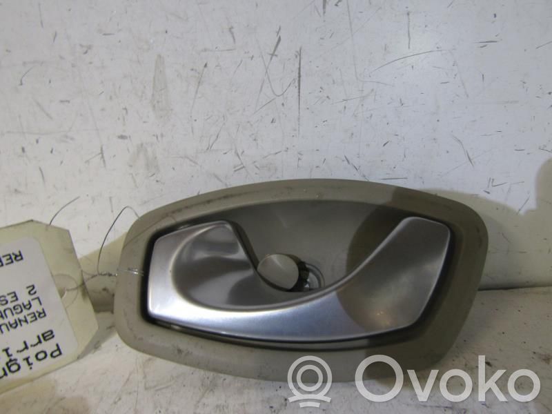 Manecilla interna puerta trasera   806700004R