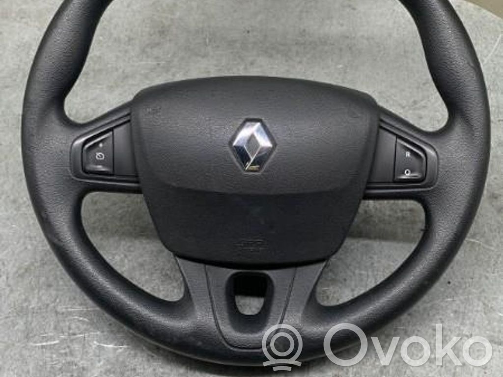 Renault Megane III Lenkrad 