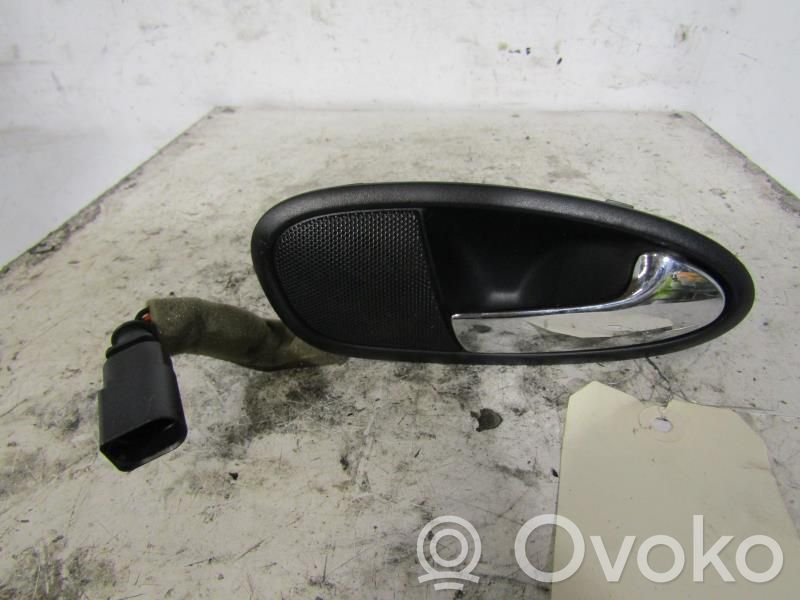 Manecilla interna puerta trasera   5P0839114C1UQ