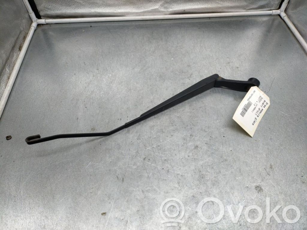 Wischerarm vorne   3833071L00