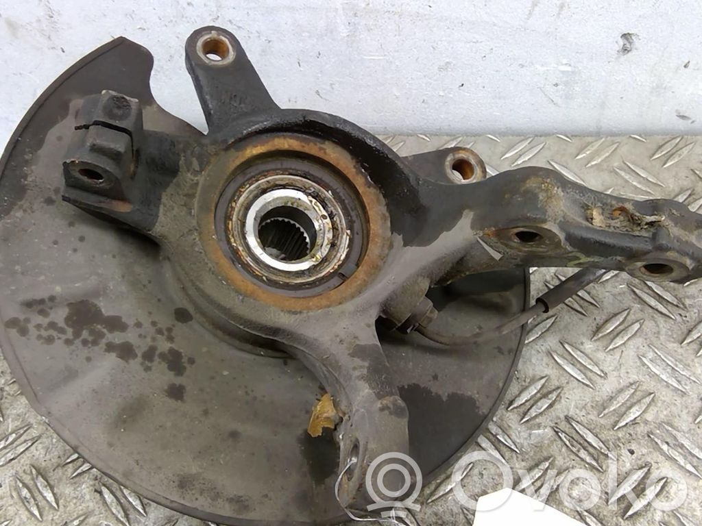 Achsschenkel vorne   4511180J52