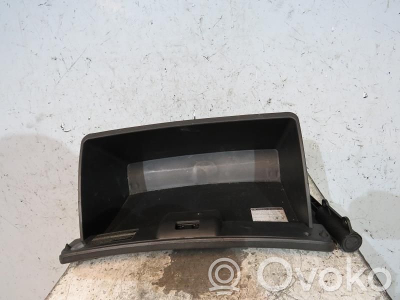Toyota Corolla E120 E130 Juego guantera 