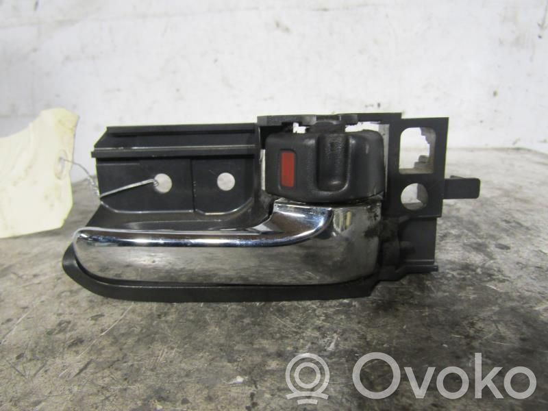 Toyota Corolla E120 E130 Manecilla interna puerta trasera 