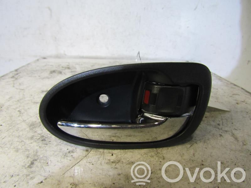 Toyota Yaris Manecilla interna puerta delantera 