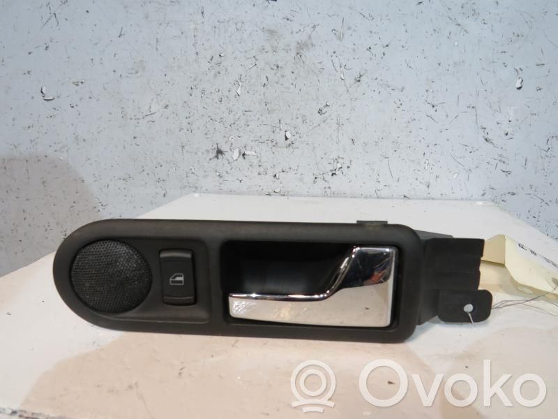 Volkswagen Bora Manecilla interna puerta trasera 