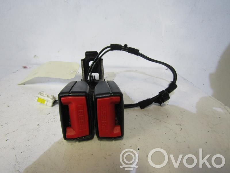 Citroen C5 Gurtschloss hinten 