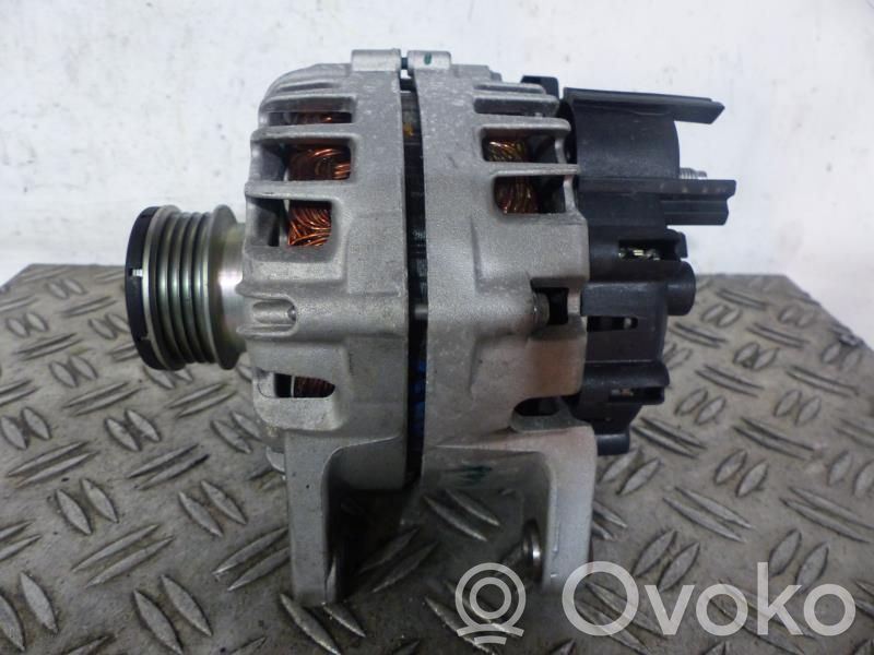 Alternador   231007582R