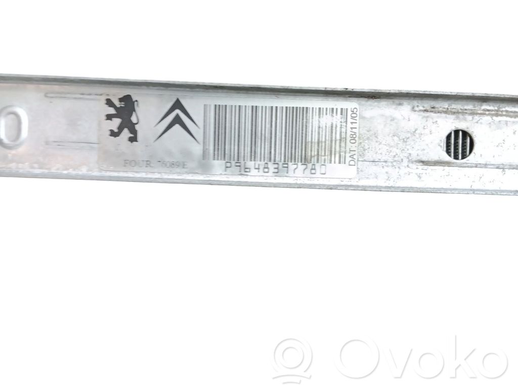 Chłodnica   214105MZ0A