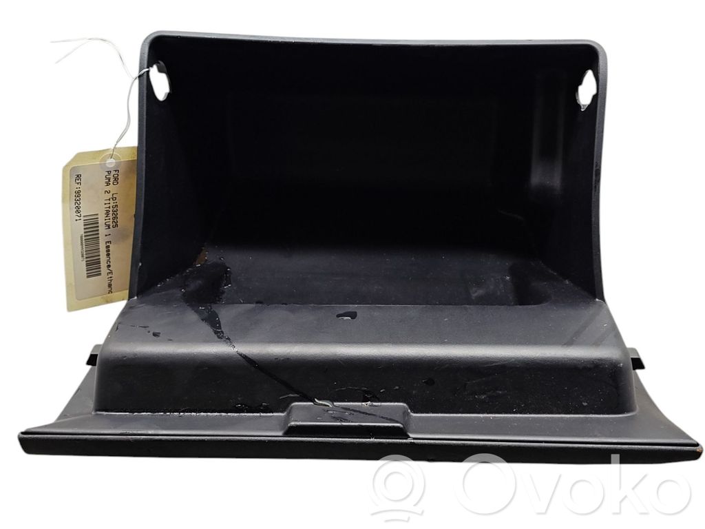 Glove box set   2572445