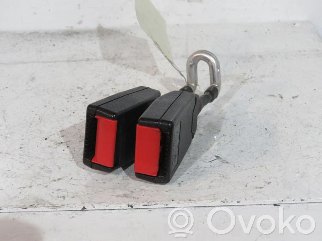 Opel Corsa C Hebilla del cinturón de seguridad trasero 