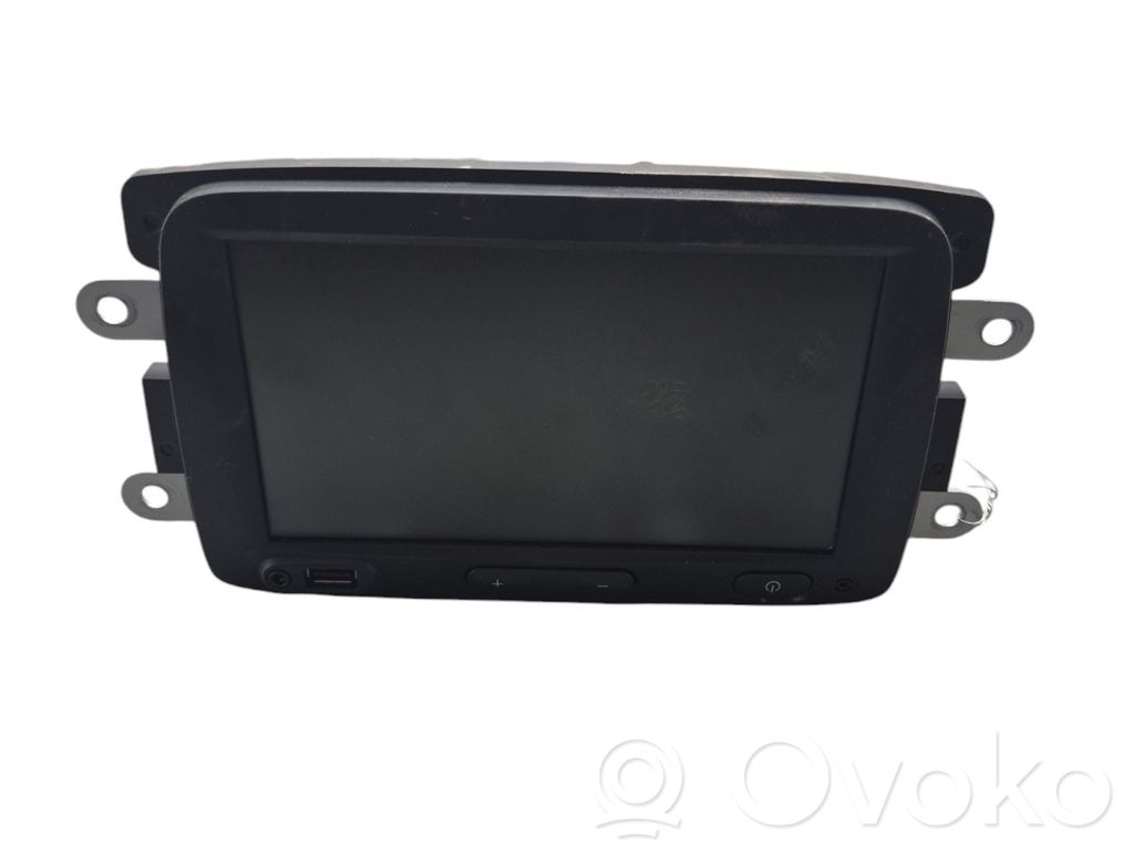 Dacia Spring Radio/CD/DVD/GPS head unit 