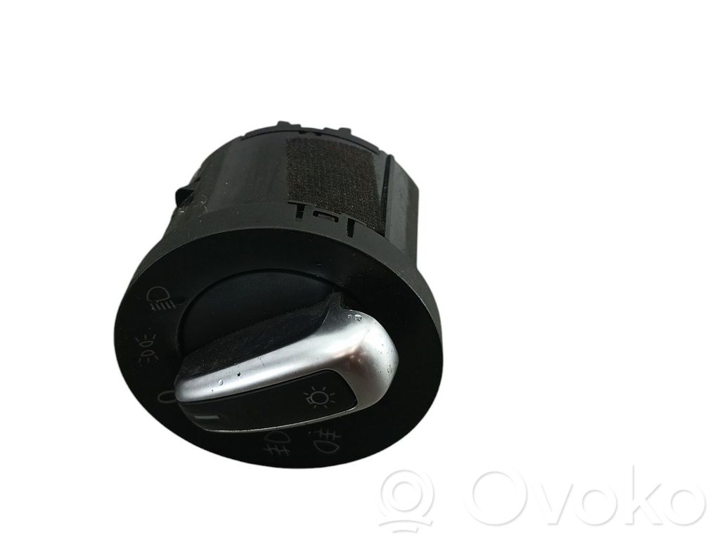 Light switch   3C8941431Q