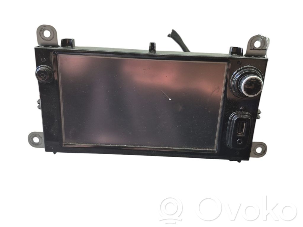 Renault Clio IV Screen/display/small screen 