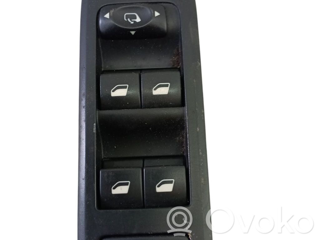 Interruptor del elevalunas eléctrico   98026370ZD