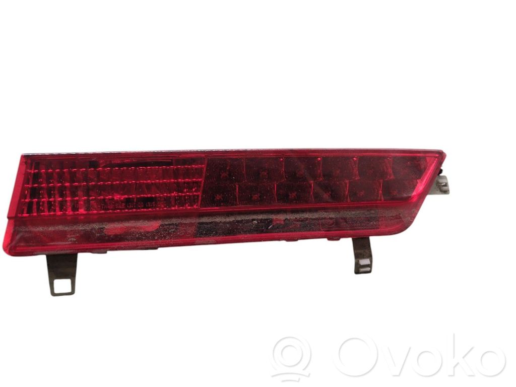 BMW 7 E65 E66 Takaluukun takavalot 