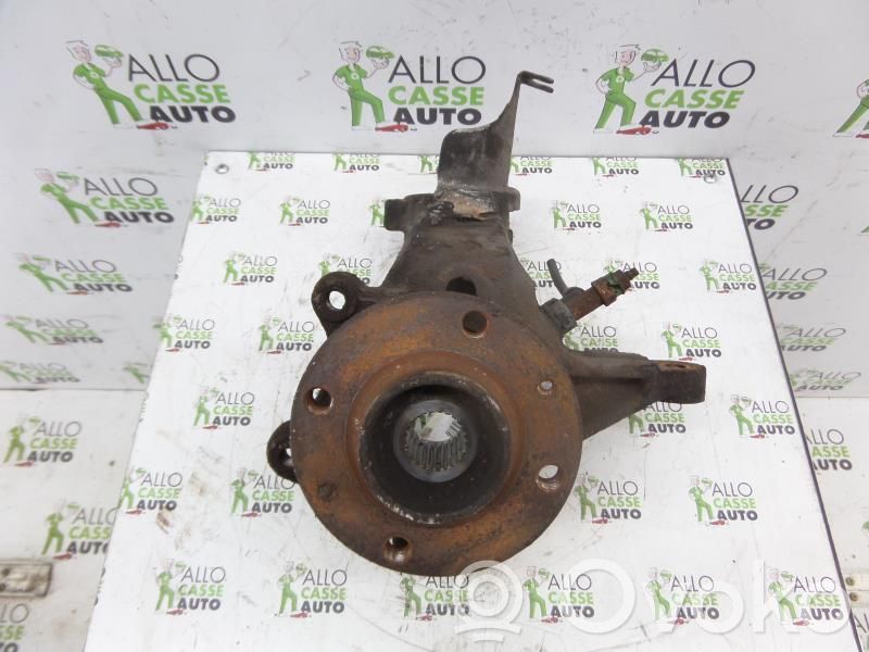 Achsschenkel vorne   335016