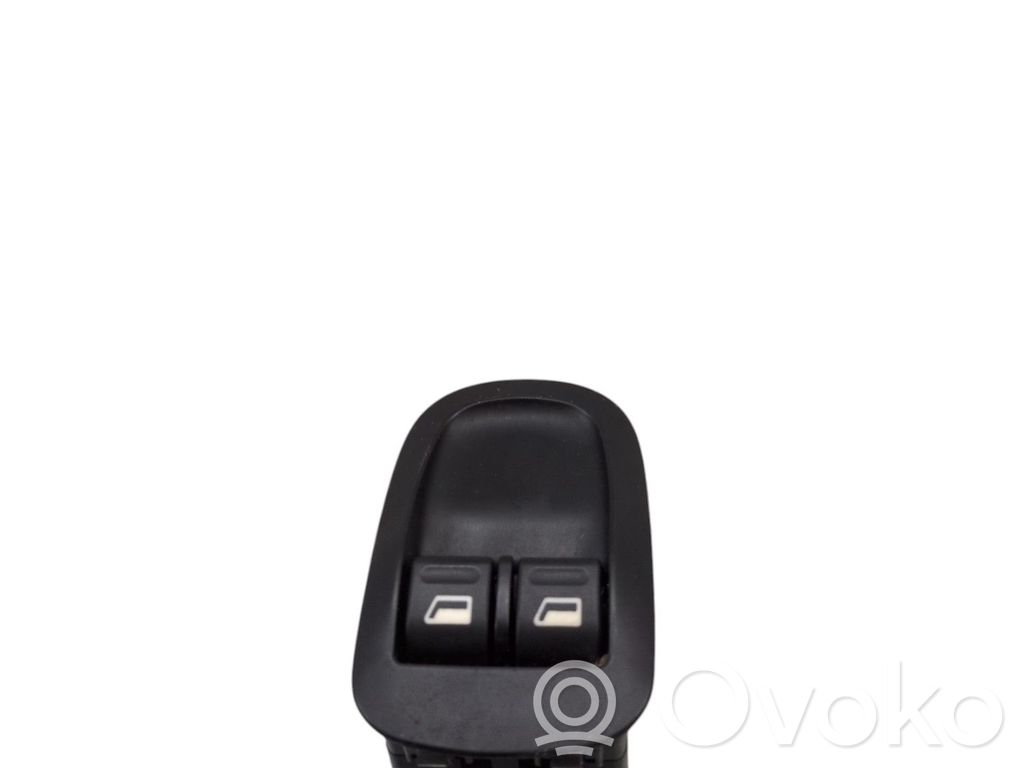 Electric window control switch   9331FN
