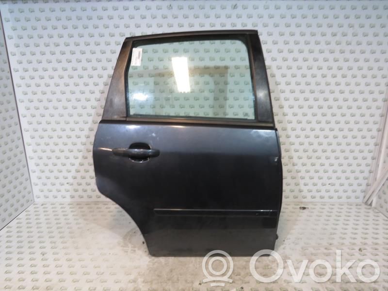 Rear door   1496875