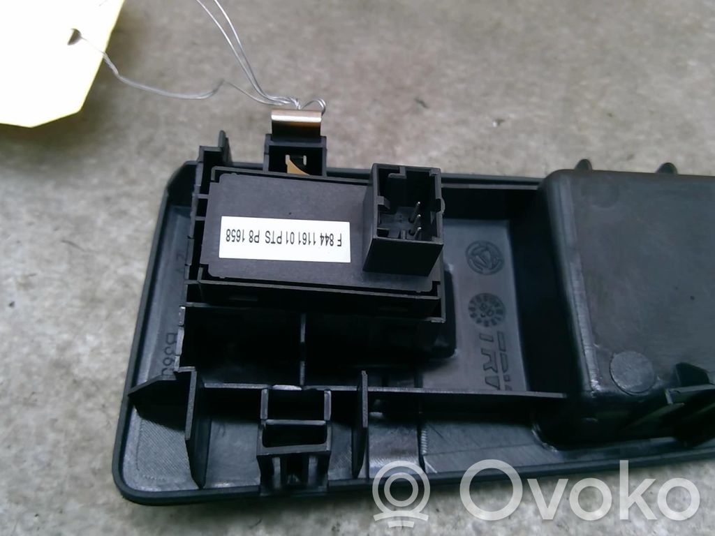 Interruptor del elevalunas eléctrico   735541719
