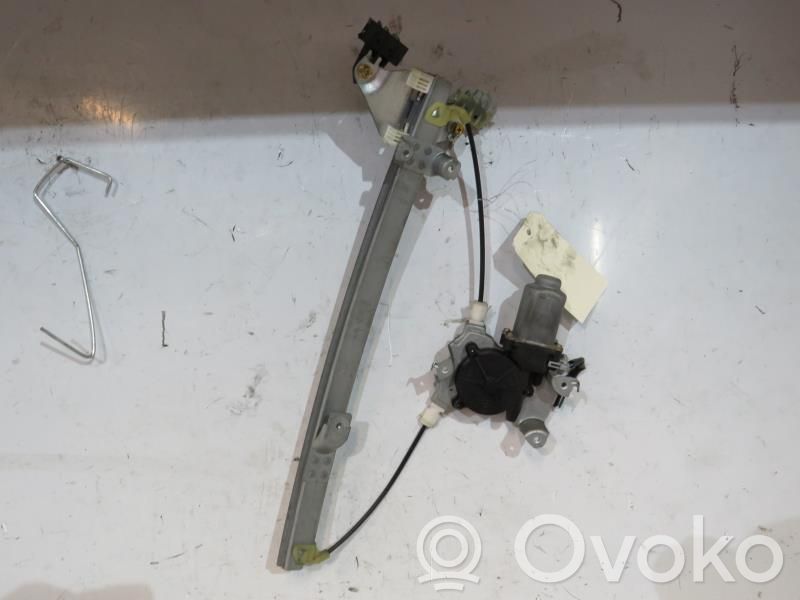 Nissan Primera Alzacristalli della portiera posteriore con motorino 