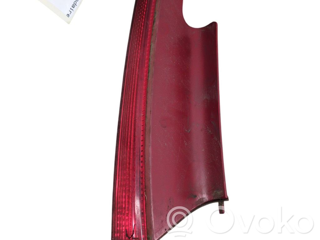 Citroen C4 I Takaluukun takavalot 