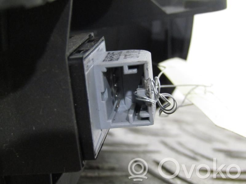 Audi A4 S4 B6 8E 8H Electric window control switch 