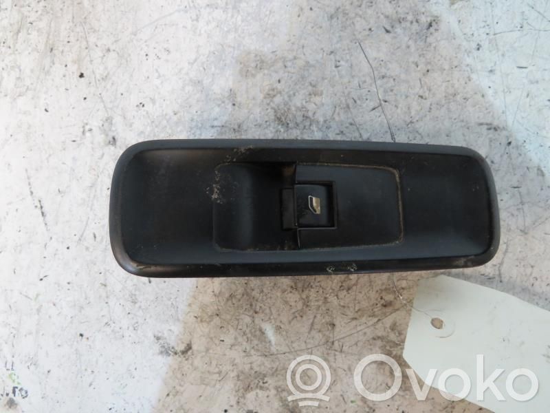 Electric window control switch   00006554P5
