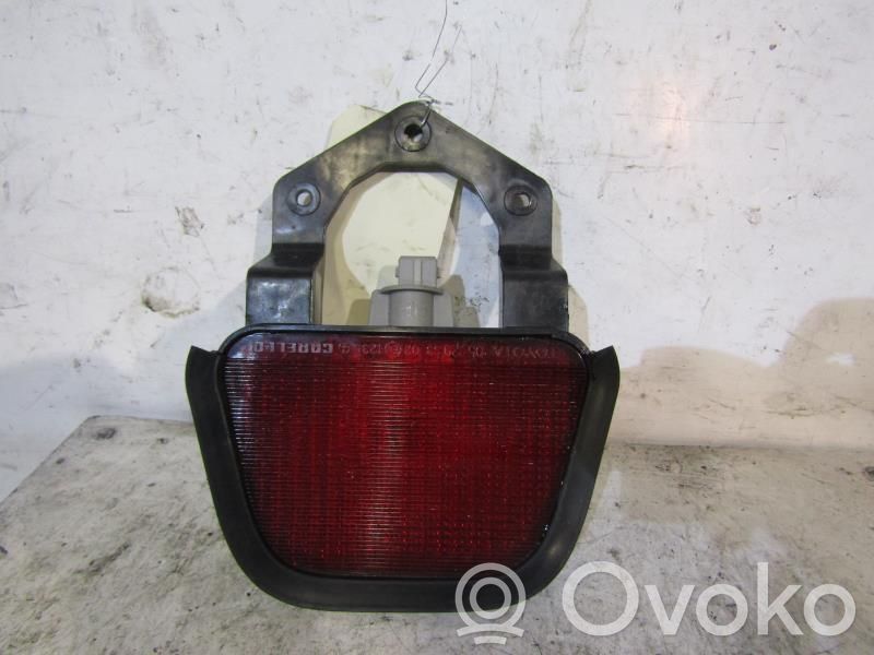 Toyota Avensis T220 Dritte Bremsleuchte 