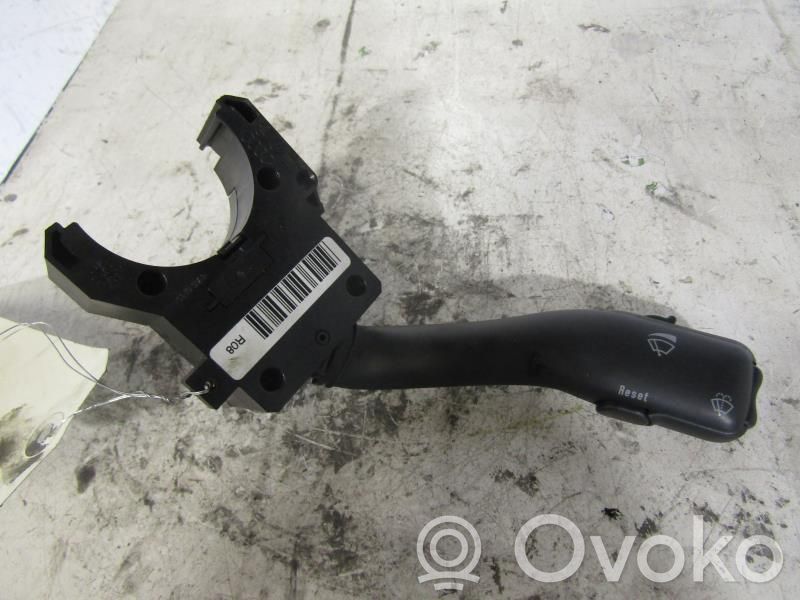 Audi A6 S6 C5 4B Commodo d'essuie-glace 