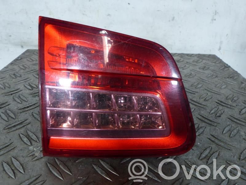 Citroen C5 Aizmugurējais lukturis pārsegā 
