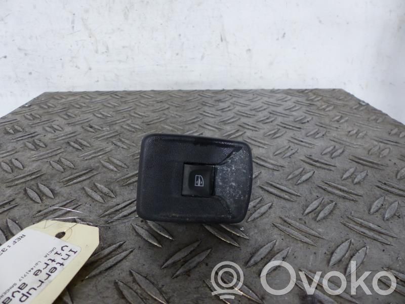 Dacia Sandero Interruptor del elevalunas eléctrico 
