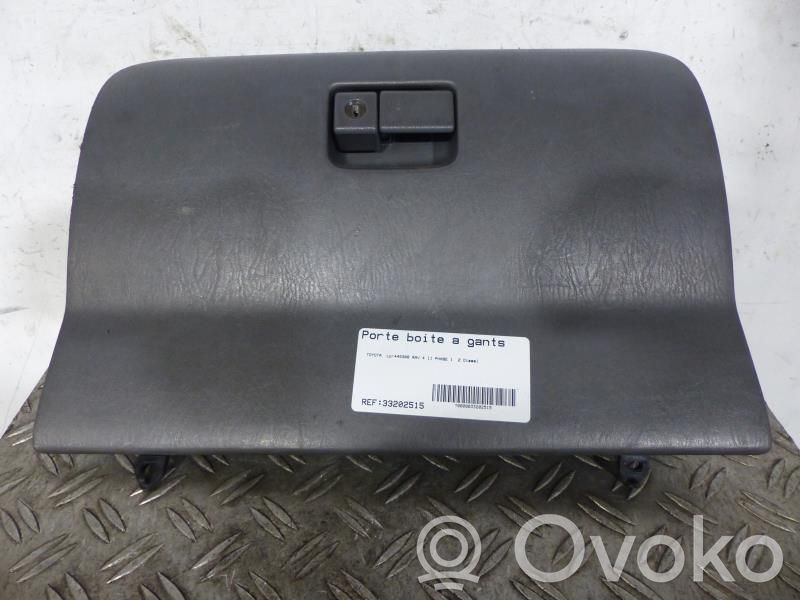 Toyota RAV 4 (XA20) Set torpedou 