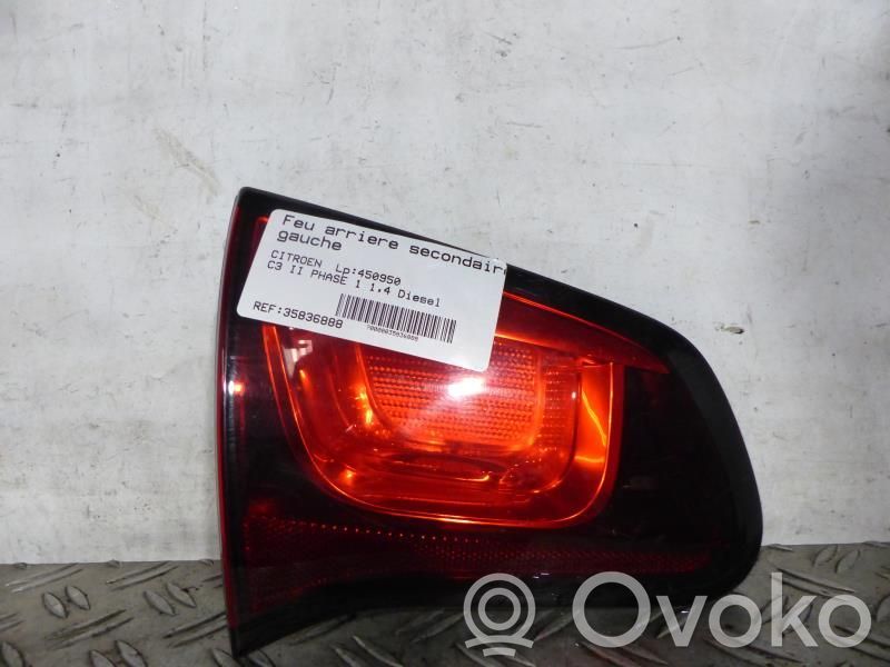 Tailgate rear/tail lights   6350JC