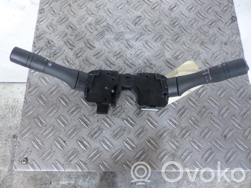 Renault Fluence Commodo, commande essuie-glace/phare 