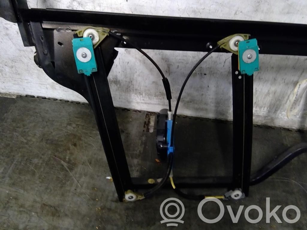 Audi A2 Macara ușă față cu motor 