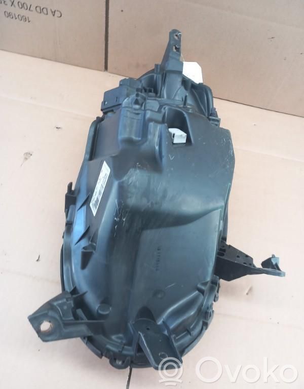 Headlight/headlamp   26010BC50B