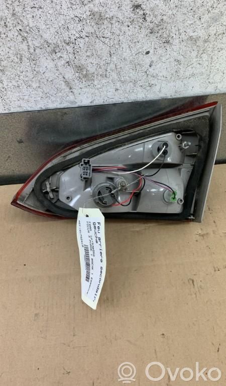 Tailgate rear/tail lights   1775997